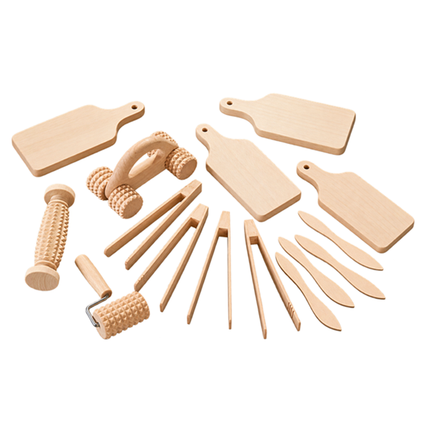 Lot de 15 estris de modelatge